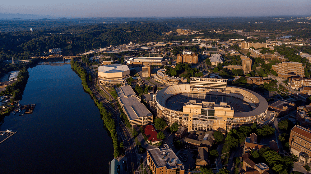 Located in exciting Knoxville, the University of Tennessee offers a vibrant campus life to all students. Find out some of the best places to live as a college student.