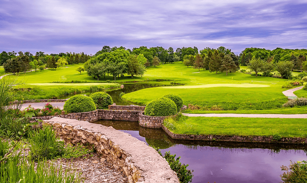 While we can guarentee a hole in one we can provide you with tips to properly protect your golf clubs for long term storage.