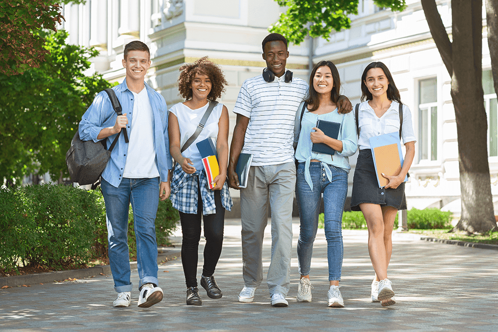 University of Georgia students live near a vibrant music scene, the arts, and a wealth of natural beauty. Here are some of the best places to live on campus.