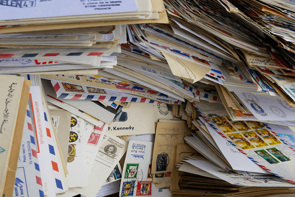 Don't wait until the last minute to submit a pile of paperwork, online forms, and make phone calls. Make sure your transition is smooth with these tips.