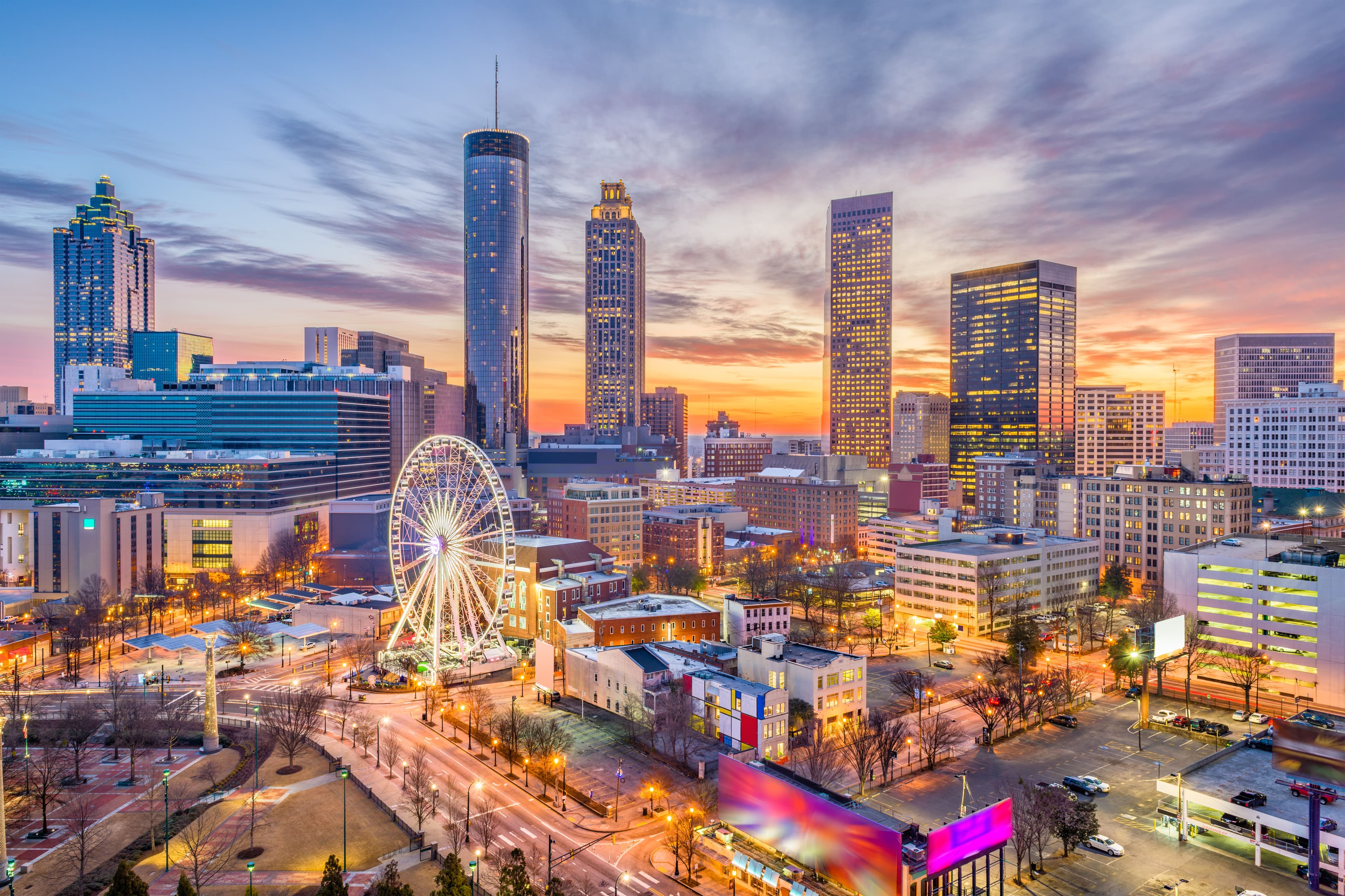 Georgia, in the southeastern U.S., is celebrated for its rich history, southern charm, and diverse landscapes. Like any state, it has its pros and cons. This article delves into 25 benefits and 25 drawbacks of life in Georgia, offering a balanced view of the Peach State.